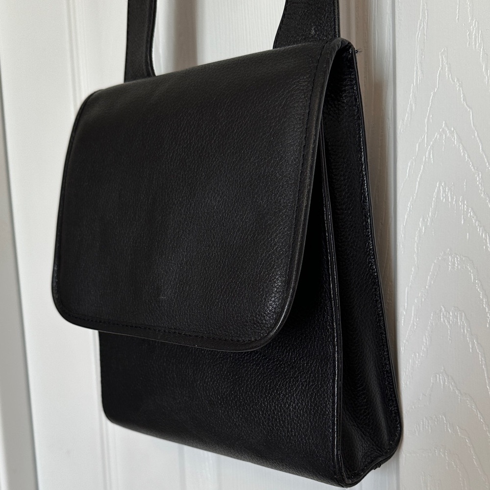 JP Ourse & Cie Black Crossbody Messenger Bag